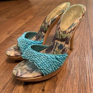 MARCIANO blue beaded heel!!